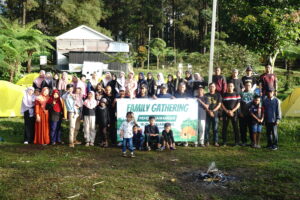 Family Gathering dan Character Building Perangkat Desa Sawangan Bersama BPD, Babinsa, dan Bhabinkamtibmas