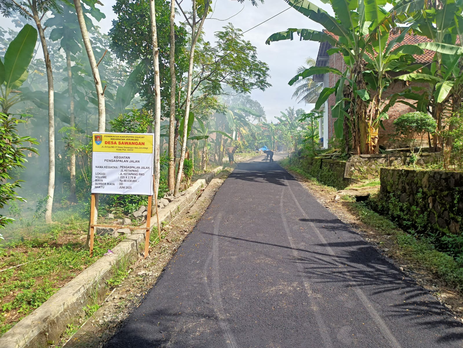 Pengaspalan Jalan Ketapang, Dusun Manggisan, Desa Sawangan