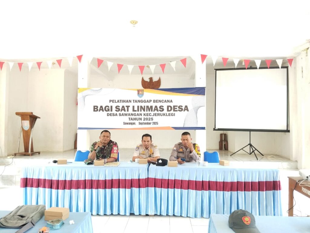 Pelatihan Tanggap Bencana bagi Satlinmas Desa Sawangan